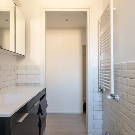 Bramante24 Bilocale In Sarpi Апартаменты